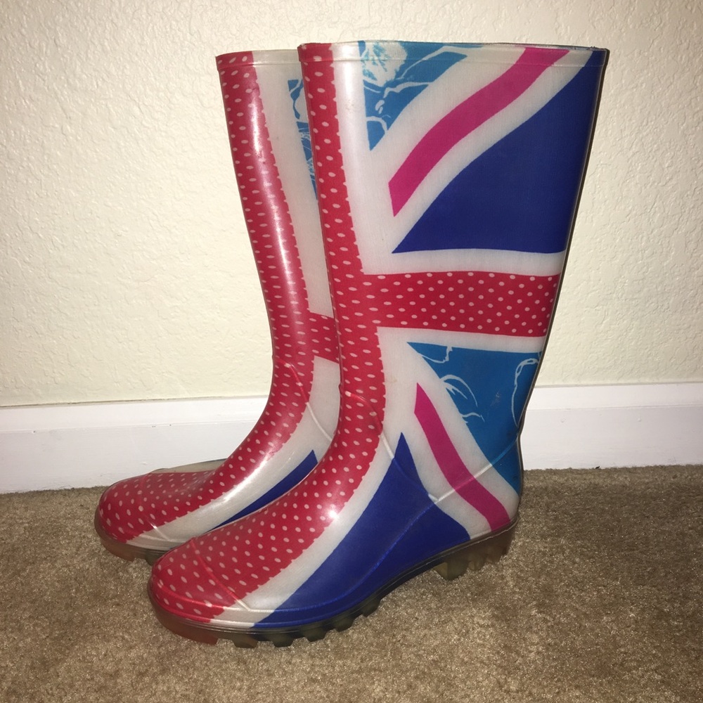 Union Jack rain boots